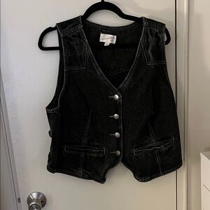 Universal Thread Charcoal Denim Vest